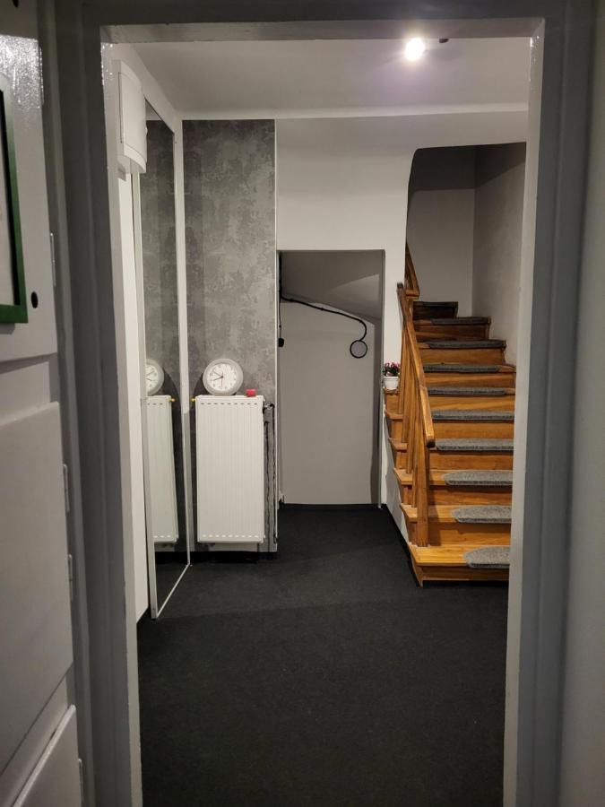 Charmed Homestay - Zaczarowany Varsovia Exterior foto
