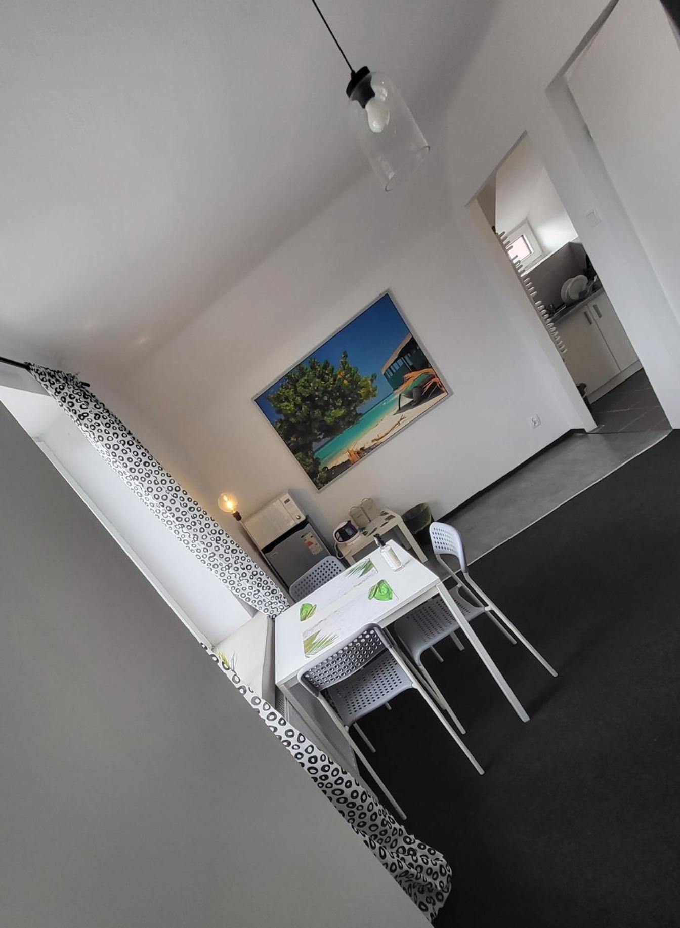 Charmed Homestay - Zaczarowany Varsovia Exterior foto