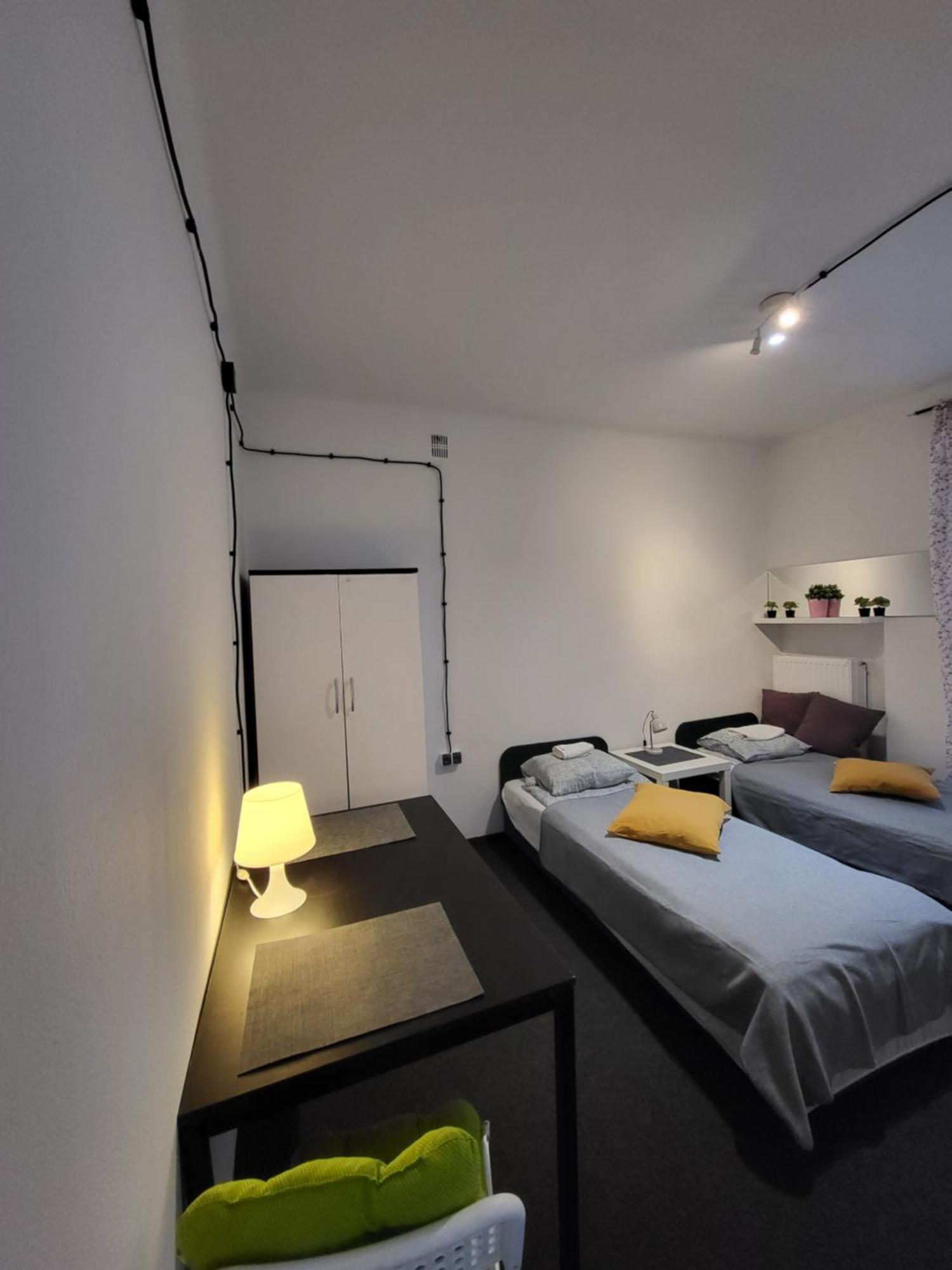 Charmed Homestay - Zaczarowany Varsovia Exterior foto